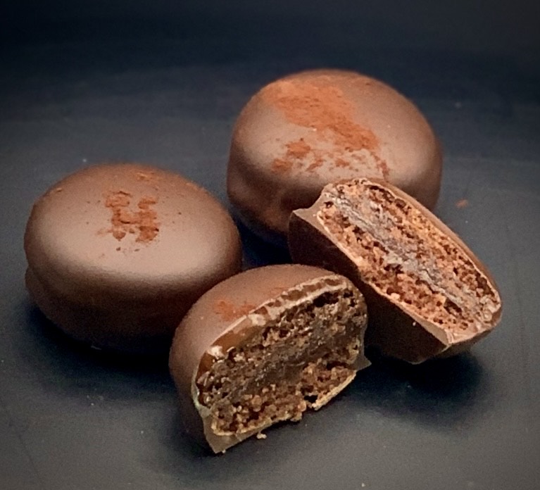 モンプチマカロンショコラ モンプチマカロンショコラ パティスリーアンベリー 静岡県菊川市ケーキ屋